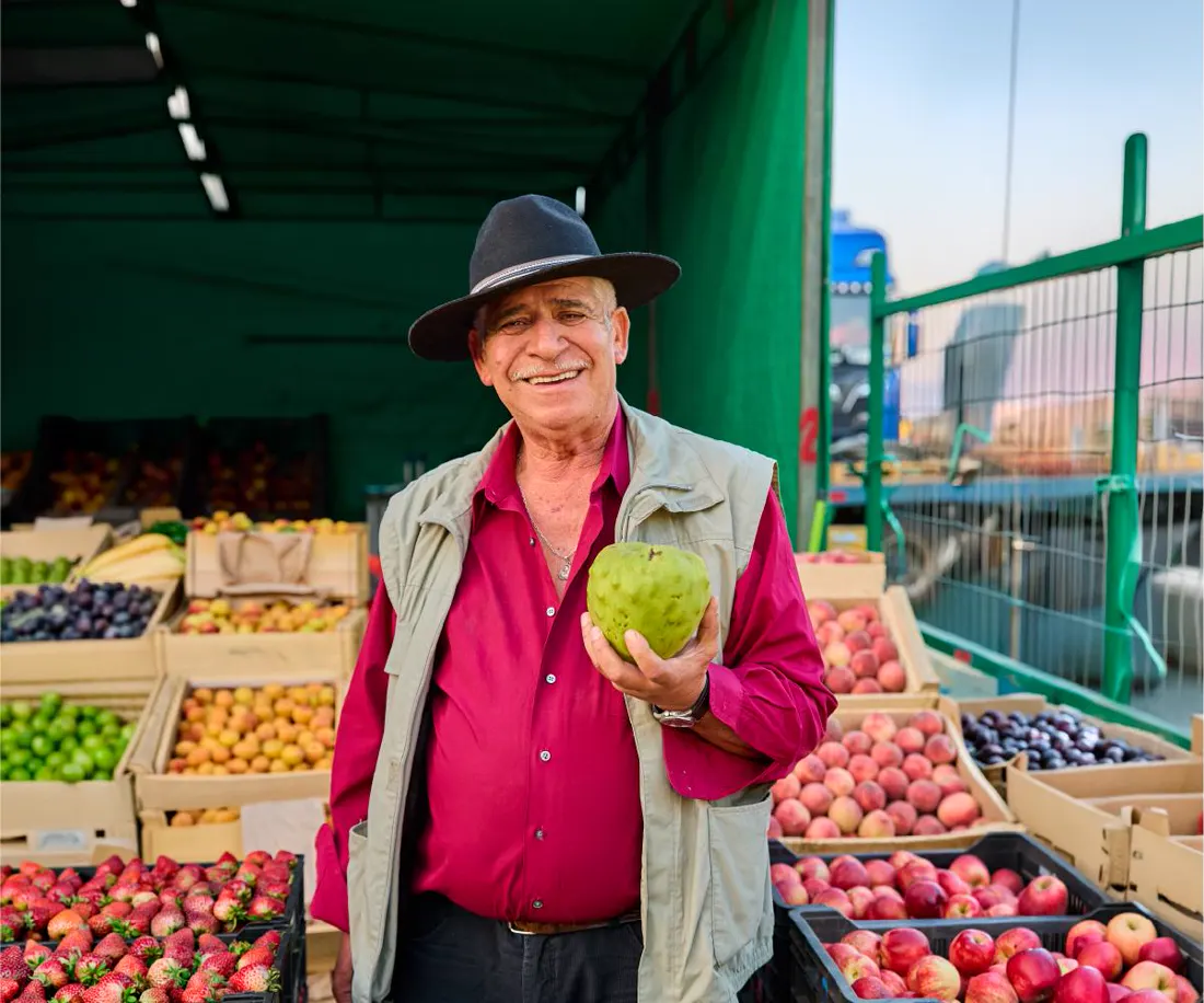 Lo Valledor · locatario veterano en el pasillo de la feria